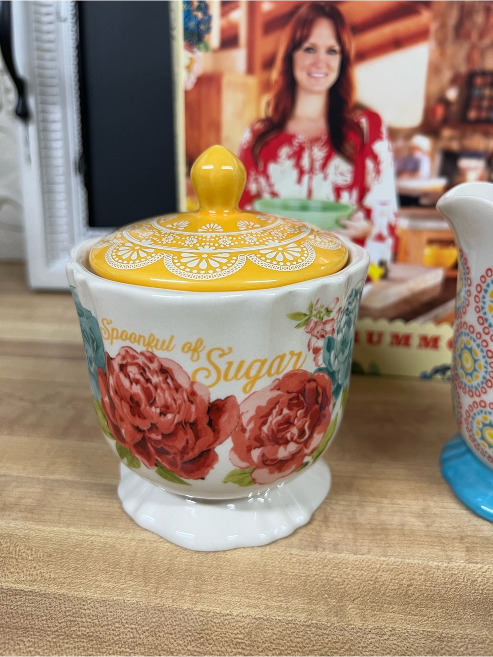 Pioneer Woman Cookbook with Floral Sugar Jar & Creamer Set - Yellow, Blue, Red - Picture 2 of 13